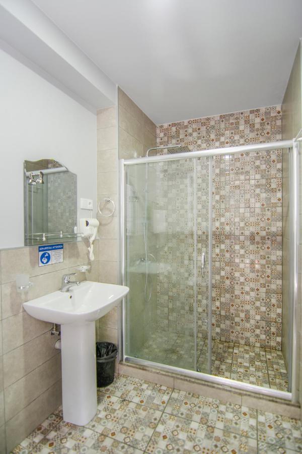 Hotel "Elesa Wera" Tbilisi Ngoại thất bức ảnh